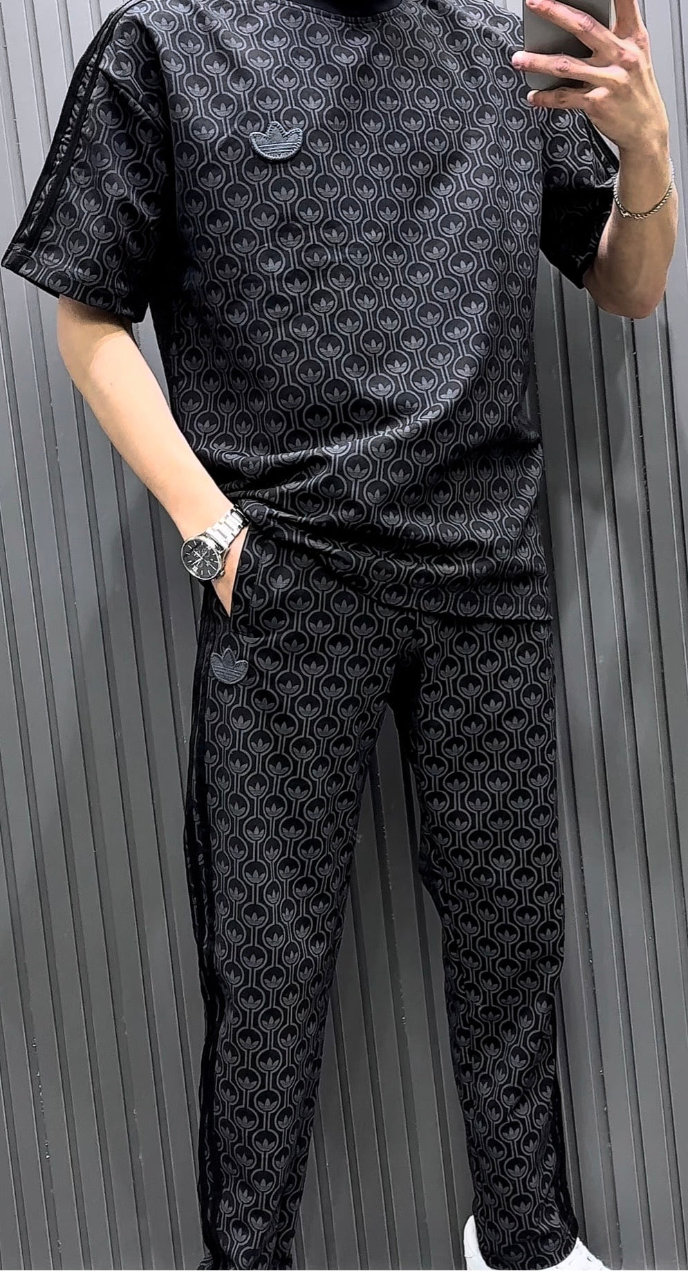 ADİDAS MONOGRAM EŞOFMAN TAKIMI