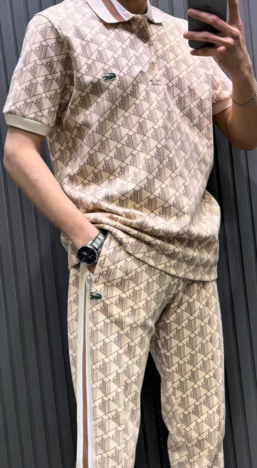 LACOSTE MONOGRAM EŞOFMAN TAKIMI