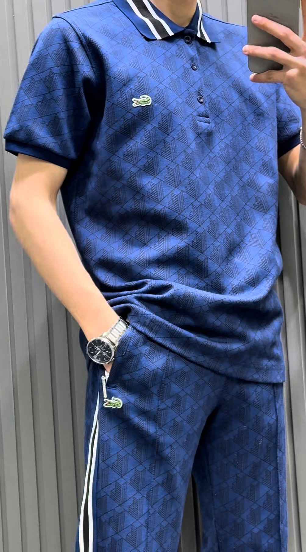 LACOSTE MONOGRAM EŞOFMAN TAKIMI