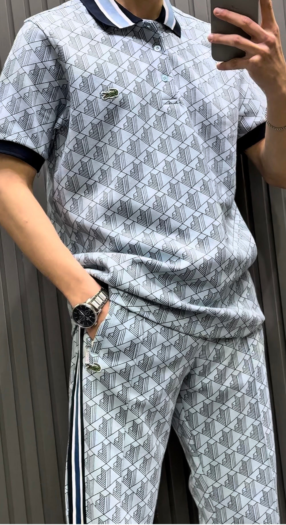 LACOSTE MONOGRAM EŞOFMAN TAKIMI